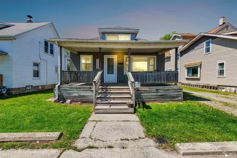 934 Smith, Monroe, MI 48161 photo 3