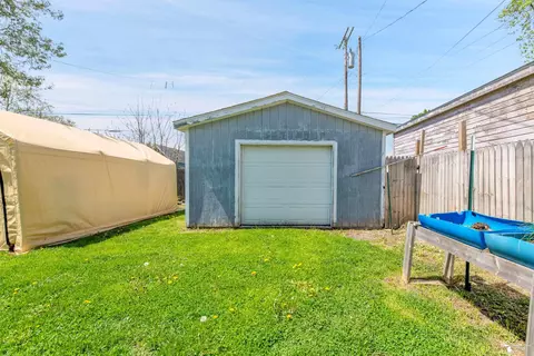 934 Smith, Monroe, MI 48161 photo 22