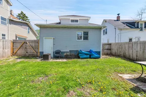 934 Smith, Monroe, MI 48161 photo 24