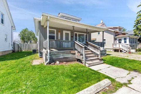 934 Smith, Monroe, MI 48161 photo 4