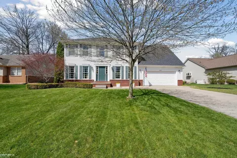 1962 S Delano, Saint Clair, MI 48079