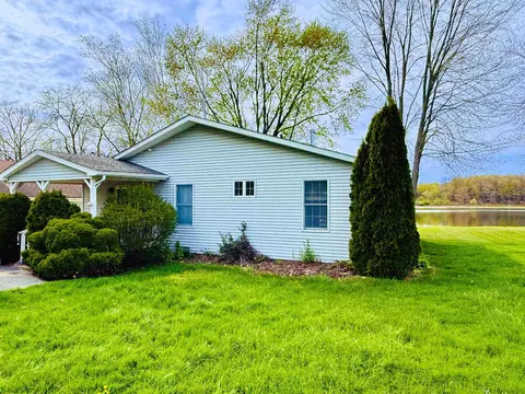 1236 Beaverbrook, Holly, MI 48442