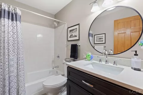 3136 Planeview, Adrian, MI 49221 photo 32