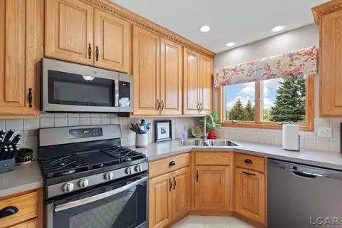 3136 Planeview, Adrian, MI 49221 photo 18