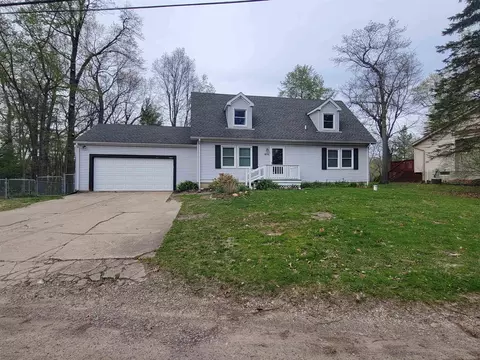 675 Butler, Lake Orion, MI 48362