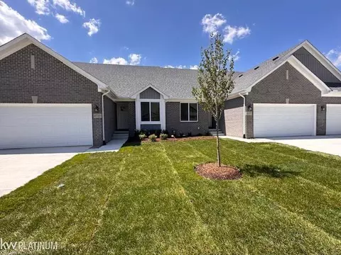 48365 Applegrove #14, New Baltimore, MI 48051