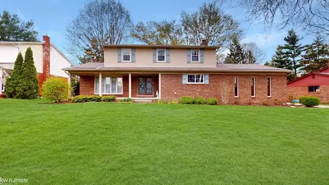 55770 Sandy, Shelby Township, MI 48316