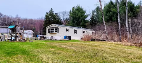 9412 Us Highway 41, Skandia, MI 49885