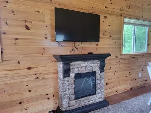 470 White, Gladwin, MI 48624 photo 9