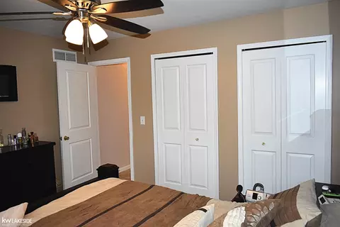 46515 Meadow, Macomb, MI 48044 photo 34