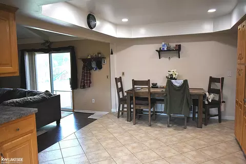 46515 Meadow, Macomb, MI 48044 photo 24