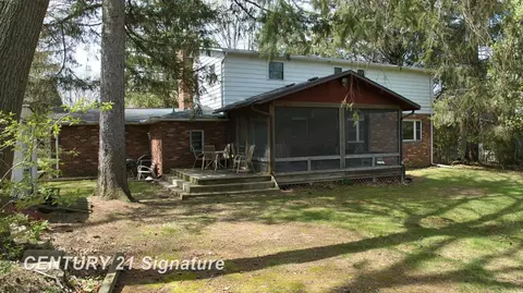 Exterior - 5028 Sioux, Flushing, MI 48433 photo 13 of 14
