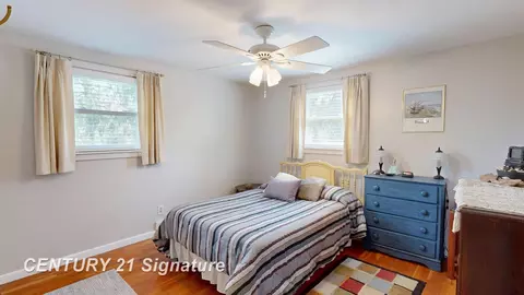 Bedroom - 5028 Sioux, Flushing, MI 48433 photo 4 of 7