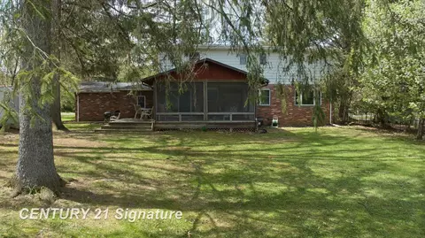 Exterior - 5028 Sioux, Flushing, MI 48433 photo 11 of 14