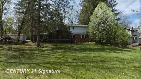 Exterior - 5028 Sioux, Flushing, MI 48433 photo 10 of 14