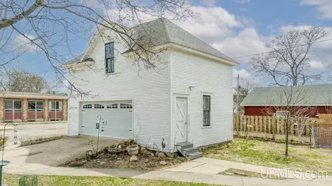301 S 7th, Escanaba, MI 49829 photo 49