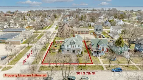 301 S 7th, Escanaba, MI 49829 photo 54