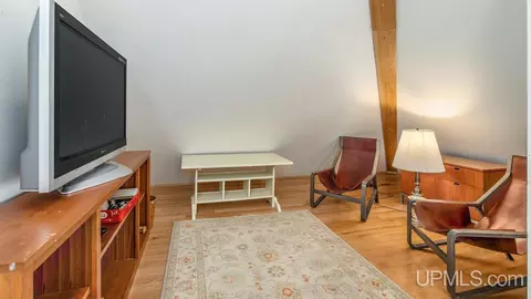 301 S 7th, Escanaba, MI 49829 photo 35