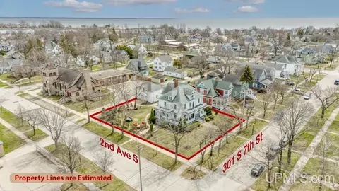 301 S 7th, Escanaba, MI 49829 photo 58