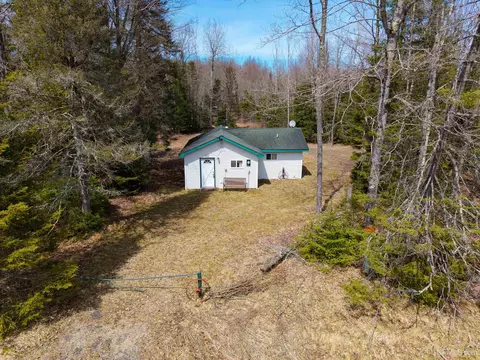 6572 E Maple Ridge 37th, Rapid River, MI 49878