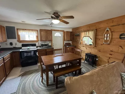 6572 E Maple Ridge 37th, Rapid River, MI 49878 photo 8