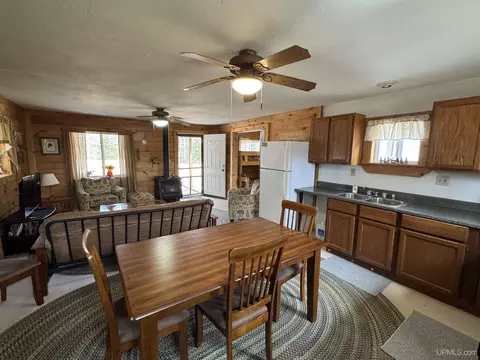 6572 E Maple Ridge 37th, Rapid River, MI 49878 photo 7