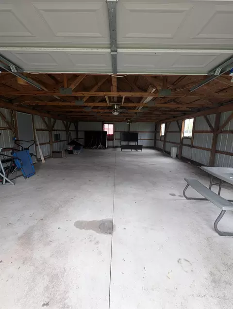 932 E Pne, Sebewaing, MI 48759 photo 23