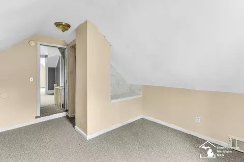 Bedroom - 1130 W Temperance, Temperance, MI 48182 photo 4 of 9