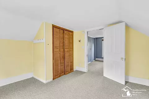 Bedroom - 1130 W Temperance, Temperance, MI 48182 photo 7 of 9