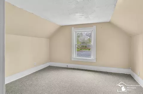 Bedroom - 1130 W Temperance, Temperance, MI 48182 photo 8 of 9