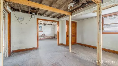 605 W A, Iron Mountain, MI 49801 photo 19