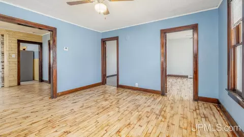 605 W A, Iron Mountain, MI 49801 photo 6