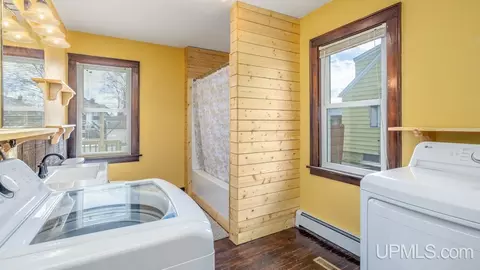 605 W A, Iron Mountain, MI 49801 photo 10