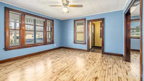605 W A, Iron Mountain, MI 49801 photo 5