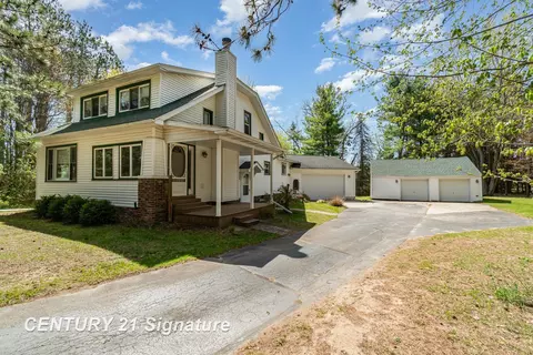 10249 Evans, Saginaw, MI 48609