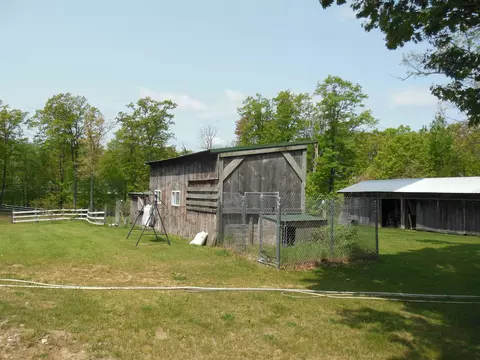 Exterior - 80 E Townline Lk, Harrison, MI 48625 photo 23 of 35