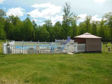Exterior - 80 E Townline Lk, Harrison, MI 48625 photo 15 of 35