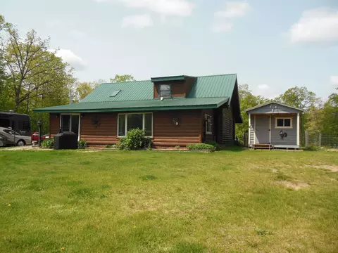 Exterior - 80 E Townline Lk, Harrison, MI 48625 photo 7 of 35
