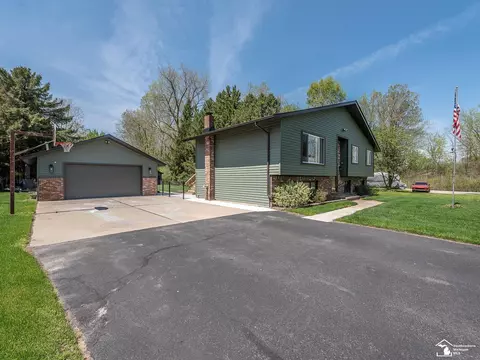 13725 Grafton, Carleton, MI 48117