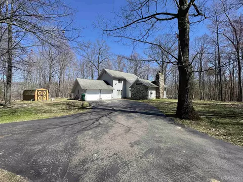 1100 Michigan, Kingsford, MI 49802