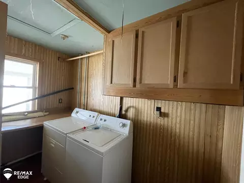 2415 Beta, Flint, MI 48506 photo 16
