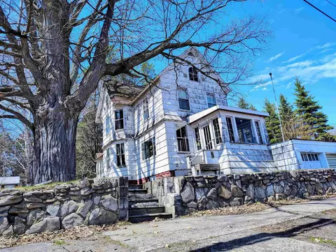 1102 Calumet, Lake Linden, MI 49945