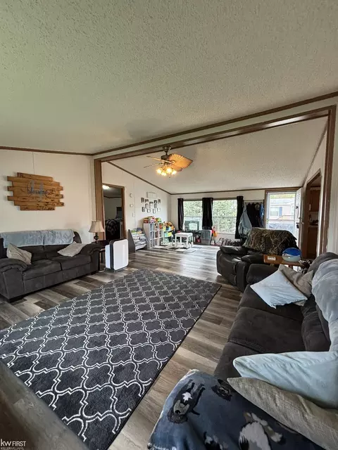 Living - 384 River Birch, Flint, MI 48506 photo 1 of 5