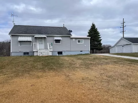 8816 E M-25 Bay City-forestville Rd, Fairgrove, MI 48733