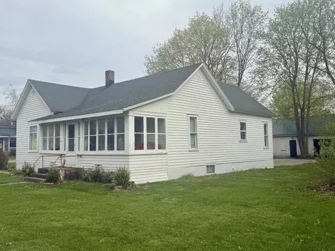 6694 E Main, Cass City, MI 48726