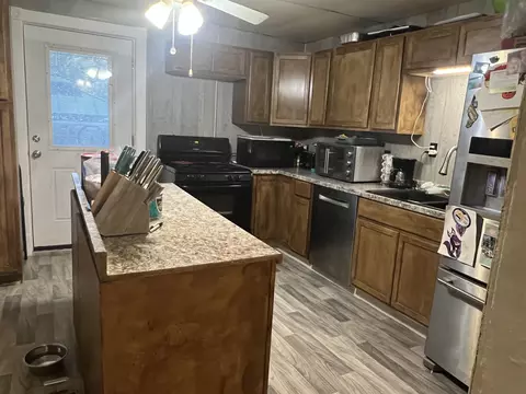 Kitchen - Undisclosed, Owosso, MI 48867 photo 1 of 1