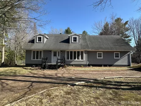 542 N Maple Hl, Gwinn, MI 49841