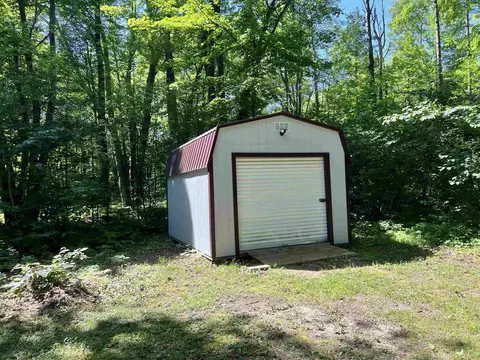 6220 Maple, Harrison, MI 48625 photo 3