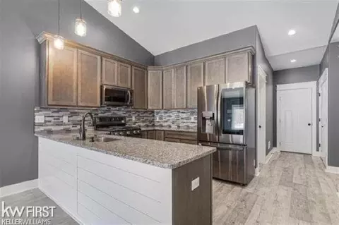 11108 Beethoven, Davison, MI 48423 photo 3