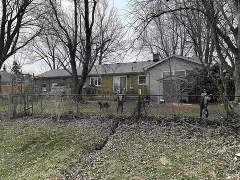 Exterior - 3380 S Custer, Monroe, MI 48161 photo 2 of 7